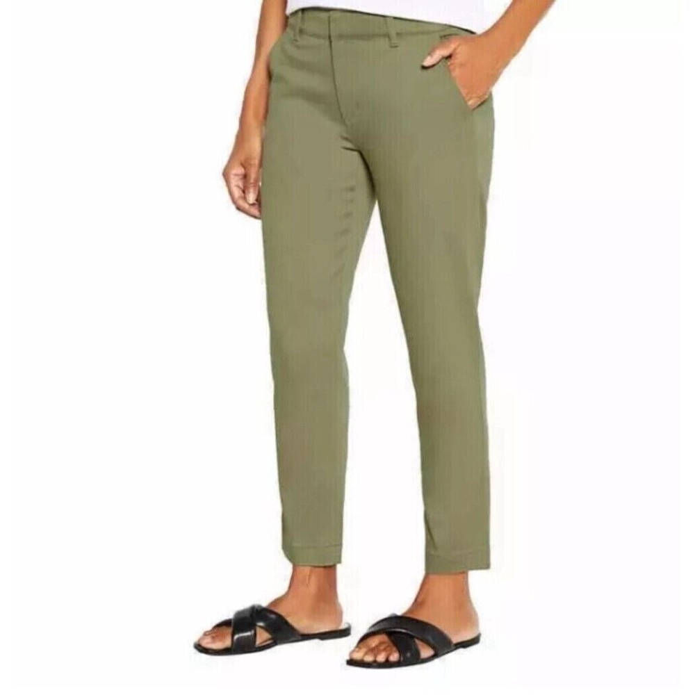 Banana Republic Slim-Fit Authentic Chino Pants Women's Size 6 in Green
